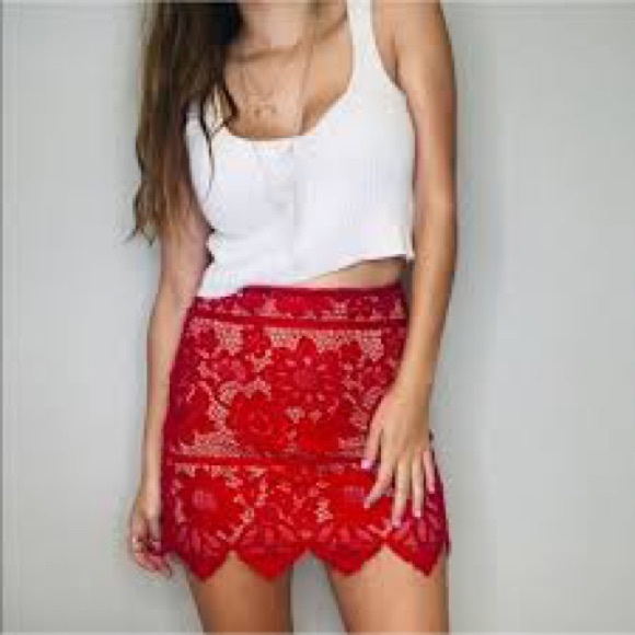 FOR LOVE AND LEMONS Gianna Lace Mini Skirt in Hot Red sz M - Picture 2 of 9